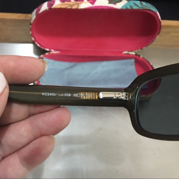 Kenneth Cole Reaction RX 😎 Sunglasses 😎 - Picture 4 of 5